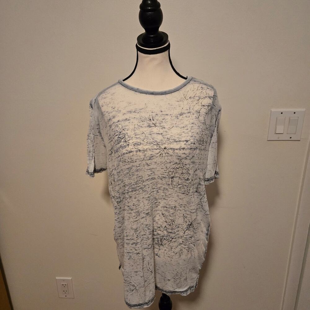 Sovereign Code Los Angeles Burnout Flower T-Shirt